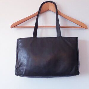 Vintage 90s DANIER East/West Leather Shoulder Bag